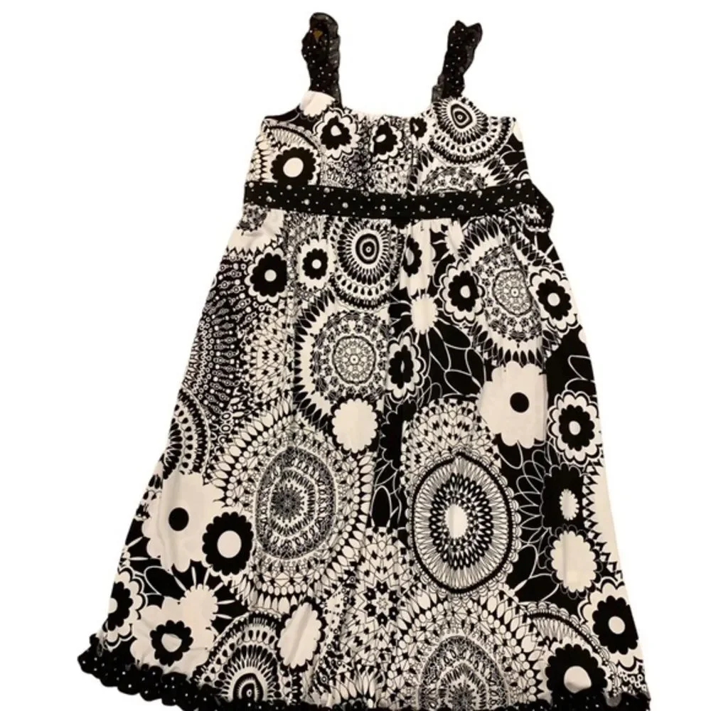 Justice Black‎ & White Summer Dress 14